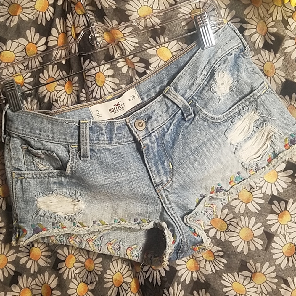 Hollister Ladies Jean Shorts Size 3